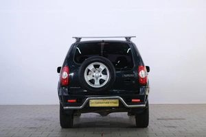Внедорожник Chevrolet Niva 2011 года, 599000 рублей, Омск