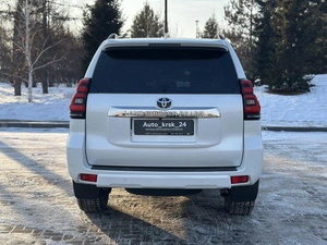 Внедорожник Toyota Land Cruiser Prado 2017 года, 5297000 рублей, Красноярск