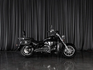Suzuki Intruder C1800R (VLR 1800) 2011 года, 1156000 рублей, Тюмень