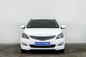 Седан Hyundai Solaris 2016 года, 1059000 рублей, Сургут