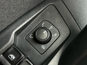 Внедорожник Volkswagen Tiguan 2019 года, 2399000 рублей, Ижевск