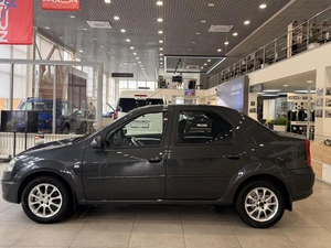 Седан Renault Logan 2011 года, 750000 рублей, Орёл
