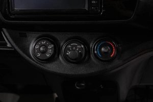 Хетчбэк Toyota Vitz 2019 года, 1029000 рублей, Новокузнецк