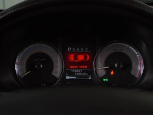 Седан Jaguar XF 2010 года, 1199000 рублей, Воронеж