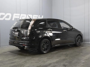 Минивэн Honda Stream 2009 года, 1080000 рублей, Омск