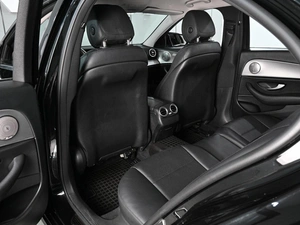 Седан Mercedes-benz E-класс 2019 года, 2799000 рублей, Аксай