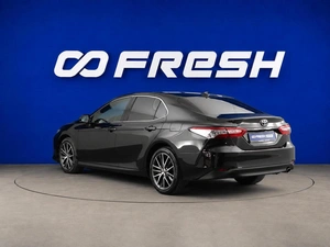 Седан Toyota Camry 2021 года, 2988888 рублей, Москва