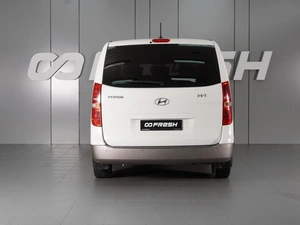 Минивэн Hyundai H-1 2016 года, 2749000 рублей, Минеральные Воды