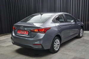 Седан Hyundai Solaris 2017 года, 1127000 рублей, Красноярск