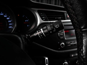 Хетчбэк Kia Ceed 2016 года, 989000 рублей, Тюмень