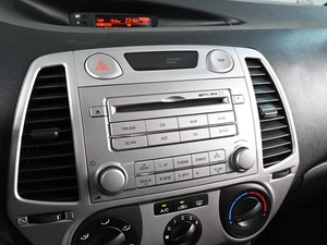 Хетчбэк Hyundai i20 2010 года, 950000 рублей, Аксай