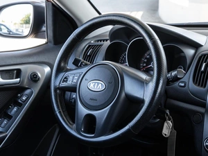 Седан Kia Cerato 2012 года, 950000 рублей, Волгоград
