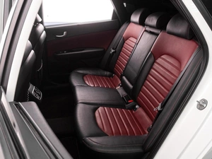 Седан Kia Optima 2018 года, 1999000 рублей, Тюмень