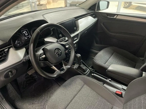 Лифтбек Skoda Rapid 2021 года, 2060000 рублей, Красноярск