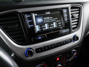 Седан Hyundai Solaris 2018 года, 1295000 рублей, Воронеж