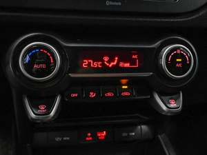 Седан Kia Rio 2017 года, 1298000 рублей, Ставрополь