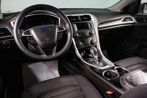 Седан Ford Fusion (North America) 2013 года, 1149000 рублей, Сургут
