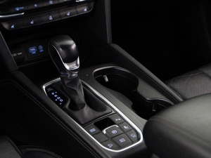 Внедорожник Hyundai Santa Fe 2019 года, 2743055 рублей, Москва