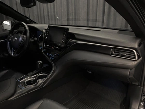 Седан Toyota Camry 2021 года, 3200000 рублей, Красноярск