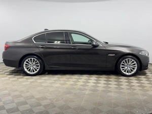 Седан BMW 5 серия 2014 года, 2624900 рублей, Казань