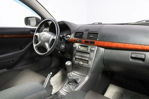 Седан Toyota Avensis 2006 года, 849000 рублей, Новосибирск