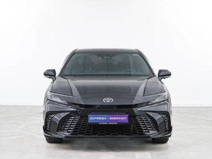 Седан Toyota Camry 2024 года, 3984444 рублей, Москва