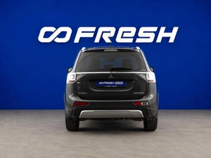 Внедорожник Mitsubishi Outlander 2014 года, 1649099 рублей, Москва