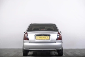 Седан Hyundai Accent 2005 года, 399000 рублей, Томск