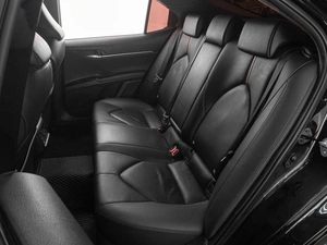 Седан Toyota Camry 2019 года, 2699000 рублей, Тюмень