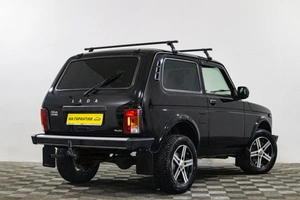 Внедорожник ВАЗ (LADA) Niva Legend 2022 года, 919000 рублей, Сургут