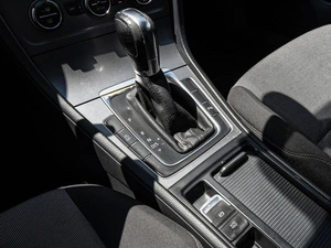 Хетчбэк Volkswagen Golf 2012 года, 1050000 рублей, Краснодар