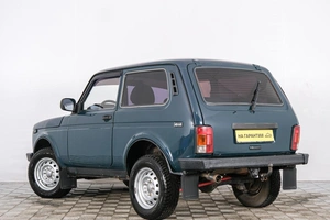 Внедорожник ВАЗ (LADA) 4x4 (Нива) 2010 года, 619000 рублей, Красноярск