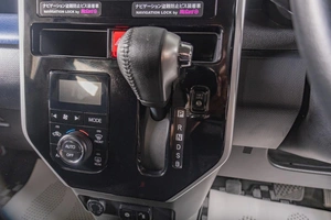 Хетчбэк Toyota Tank 2019 года, 1339000 рублей, Томск
