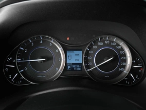 Внедорожник Infiniti QX80 2017 года, 3360000 рублей, Аксай