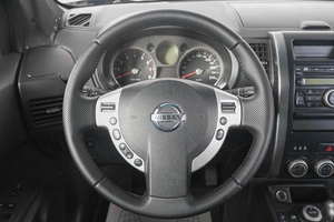 Внедорожник Nissan X-Trail 2010 года, 1309000 рублей, Кемерово