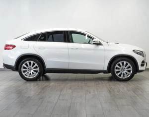 Внедорожник Mercedes-benz GLE-класс 2018 года, 4449000 рублей, Саратов