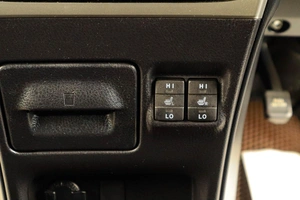 Минивэн Toyota Esquire 2015 года, 2319000 рублей, Тюмень