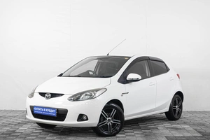 Хетчбэк Mazda Demio 2011 года, 769000 рублей, Кемерово