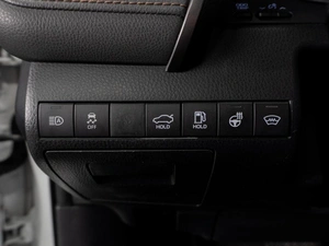 Седан Toyota Camry 2019 года, 2999000 рублей, Тюмень