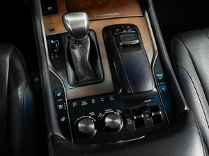 Внедорожник Lexus LX 2017 года, 7500000 рублей, Тюмень