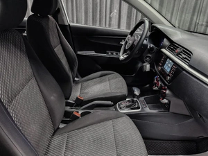 Седан Kia Rio 2017 года, 799000 рублей, Красноярск