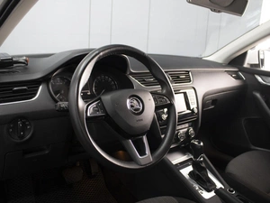 Лифтбек Skoda Octavia 2014 года, 1219000 рублей, Омск