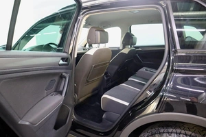 Внедорожник Volkswagen Tiguan 2019 года, 2250000 рублей, Брянск