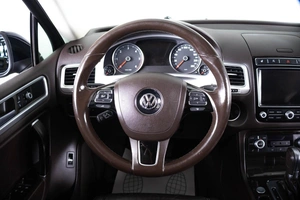 Внедорожник Volkswagen Touareg 2015 года, 3200000 рублей, Пермь