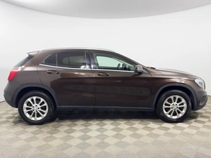 Внедорожник Mercedes-benz GLA-класс 2016 года, 1828900 рублей, Казань