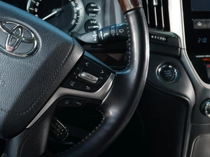 Внедорожник Toyota Land Cruiser 2019 года, 6448000 рублей, Тверь