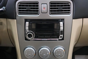 Внедорожник Subaru Forester 2006 года, 899000 рублей, Омск