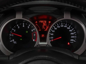 Внедорожник Nissan Juke 2011 года, 1160000 рублей, Тюмень