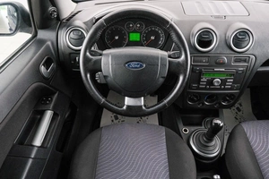 Хетчбэк Ford Fusion 2006 года, 449000 рублей, Красноярск
