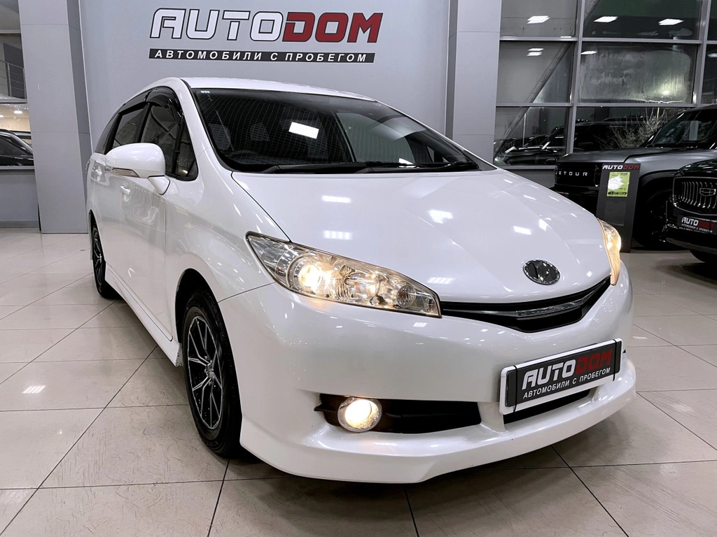 Минивэн Toyota Wish 2012 года, 1327000 рублей, Солонцы